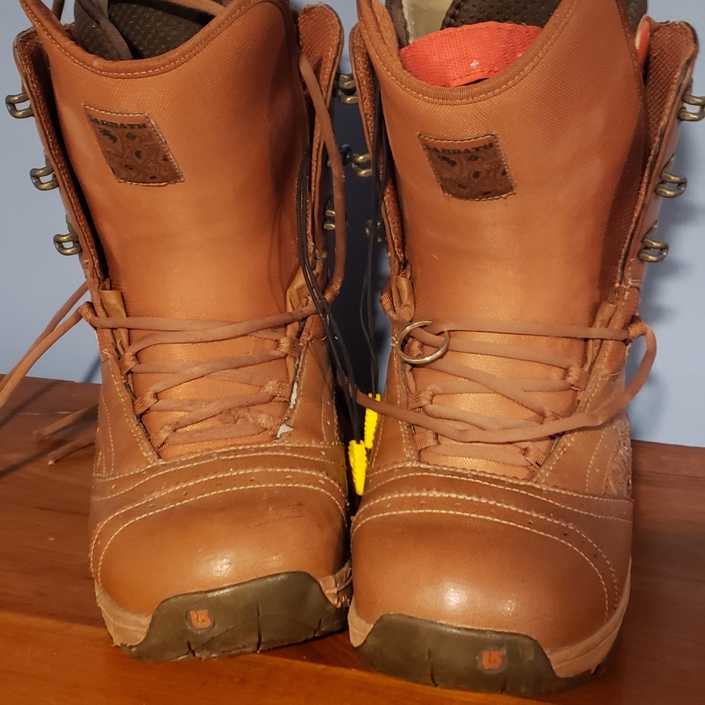 Burto. Men's Sabbath Brown Snowboard Size 12 Boots